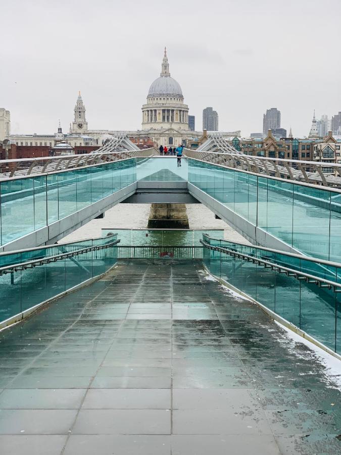 Borough Central London Exterior photo